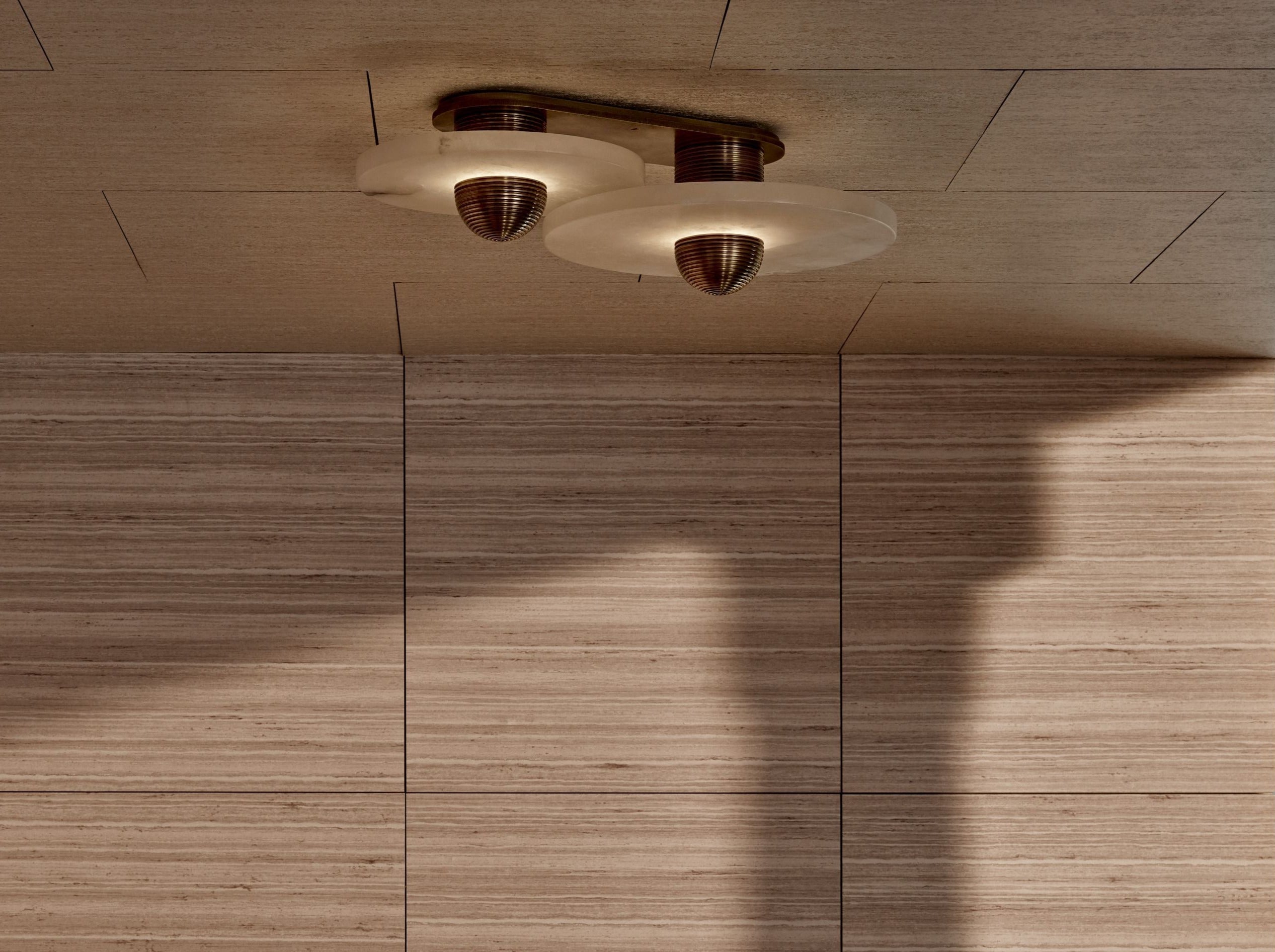 PATUS MEDIAN 2 SURFACE MOUNT H6.25" x W22.25" x L14"