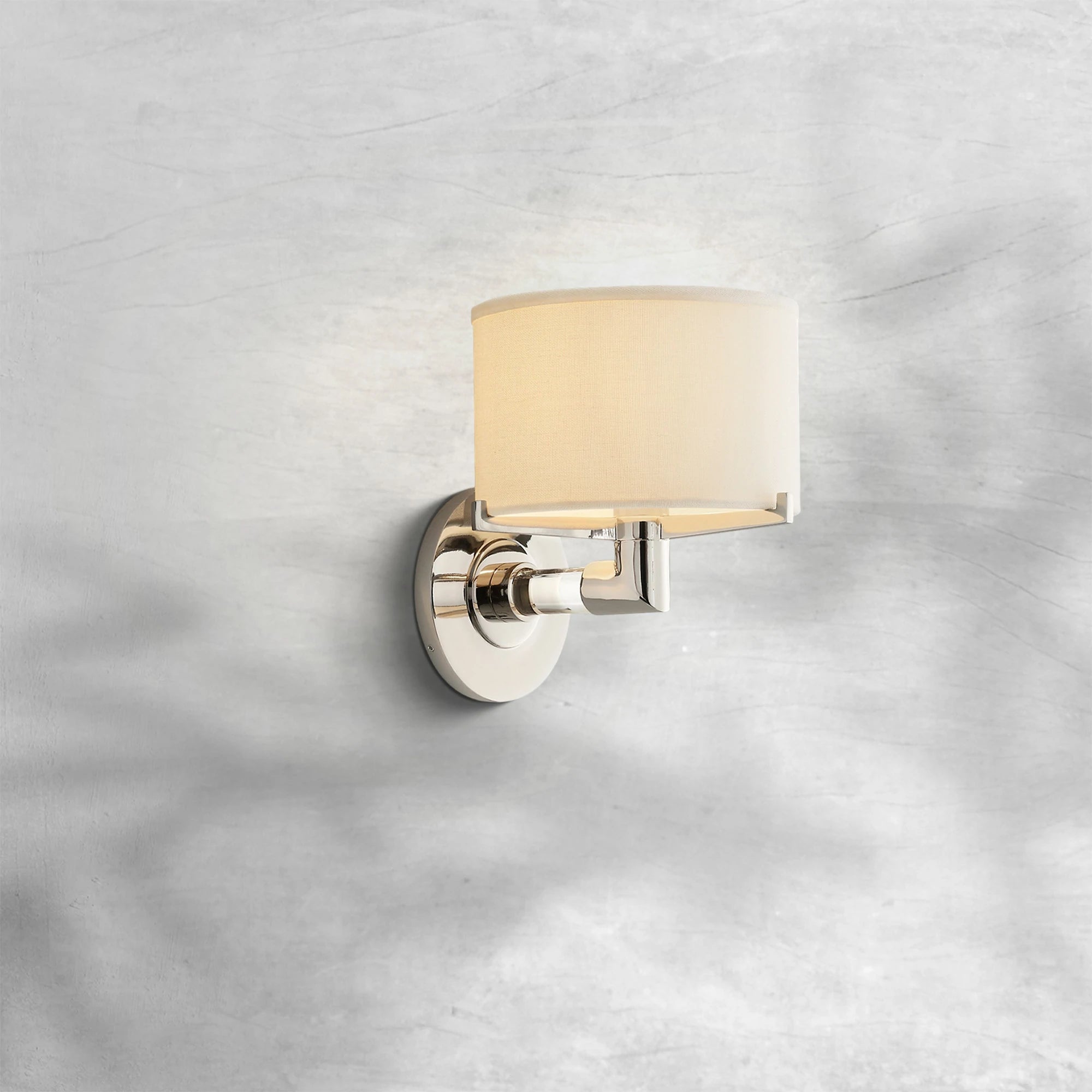 Truven Sconce